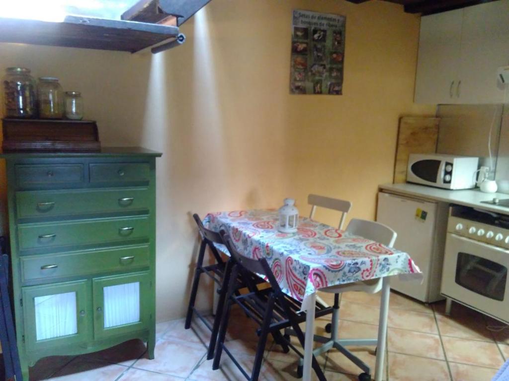 Kuchyň nebo kuchyňský kout v ubytování Apartamentos Valdelinares