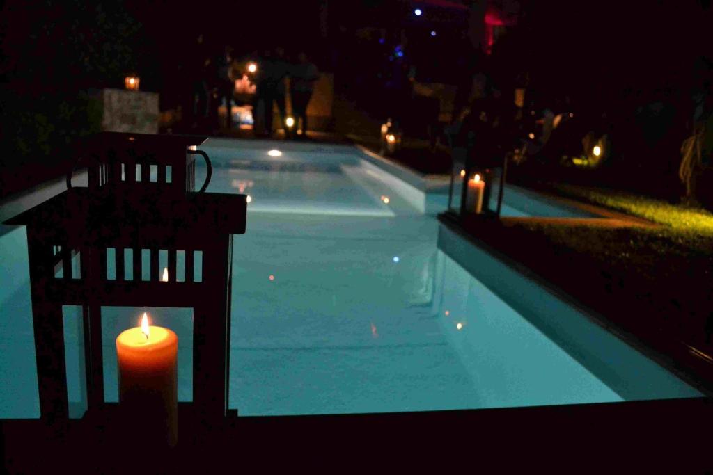 The swimming pool at or close to Villa Le Lanterne Pool & Relax