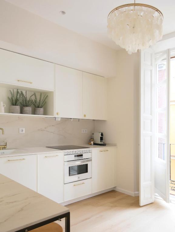 STAYLISH STUDIO APARTMENT IN MALASANA, Madrid (updated prices 2024)