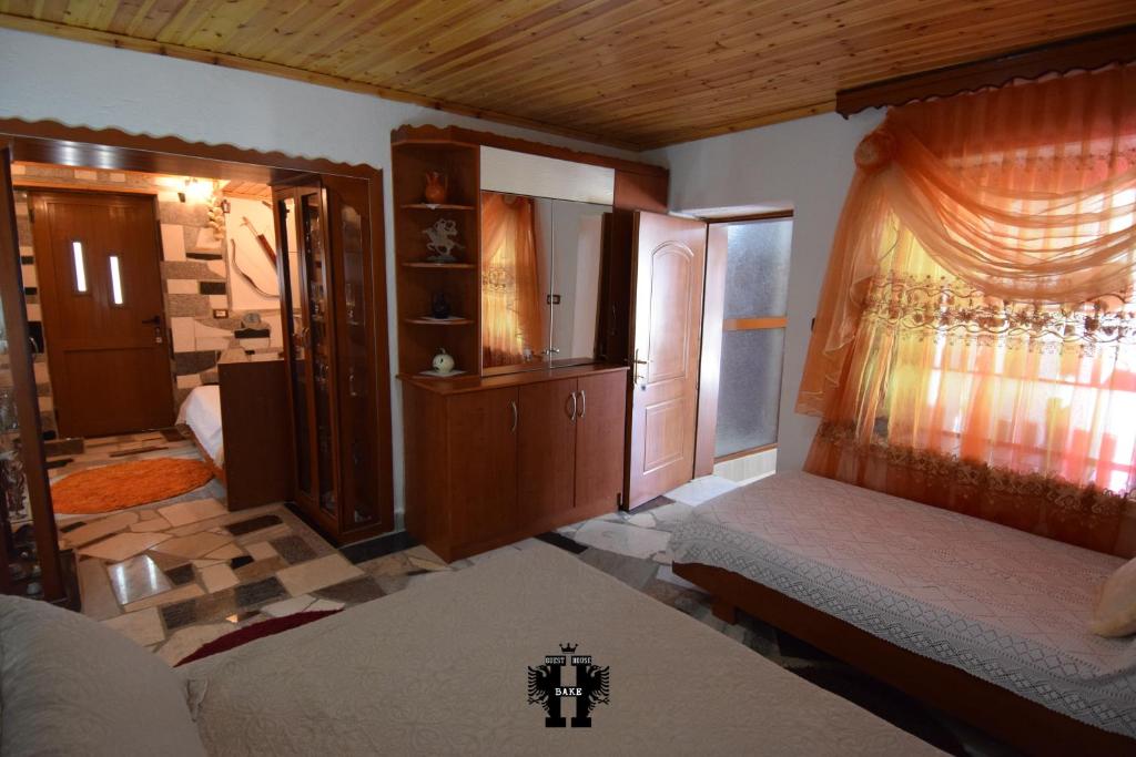 Posteľ alebo postele v izbe v ubytovaní Guest House Bake
