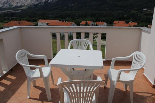 Nespecifikovaný výhled na hory nebo výhled na hory při pohledu z apartmánu