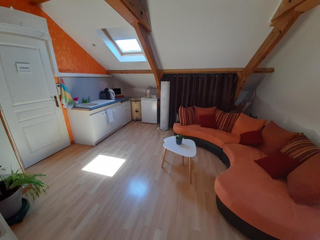 Kuchyň nebo kuchyňský kout v ubytování Ferme de Laprade