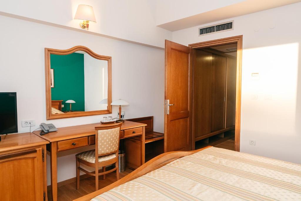 Hotel Spongiola - Tweepersoonskamer Met Uitzicht Op Zee