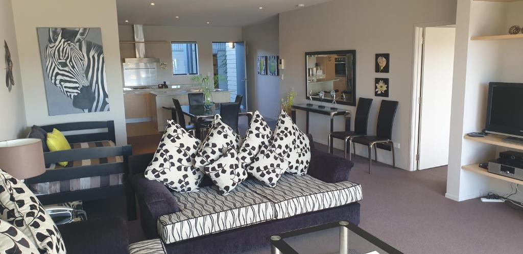 Waterways Renaissance \ - Resim 30