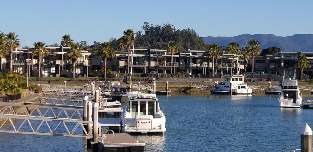 Waterways Renaissance \ - Resim 21