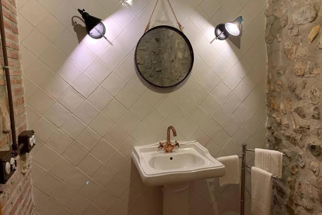 Fotografia z galérie ubytovania Casa Rural con Jacuzzi en casco antiguo, Tarragona v destinácii Montroig