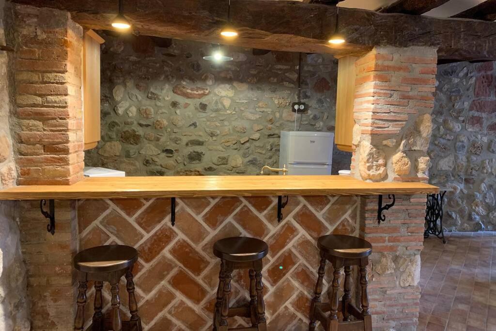 Fotografia z galérie ubytovania Casa Rural con Jacuzzi en casco antiguo, Tarragona v destinácii Montroig