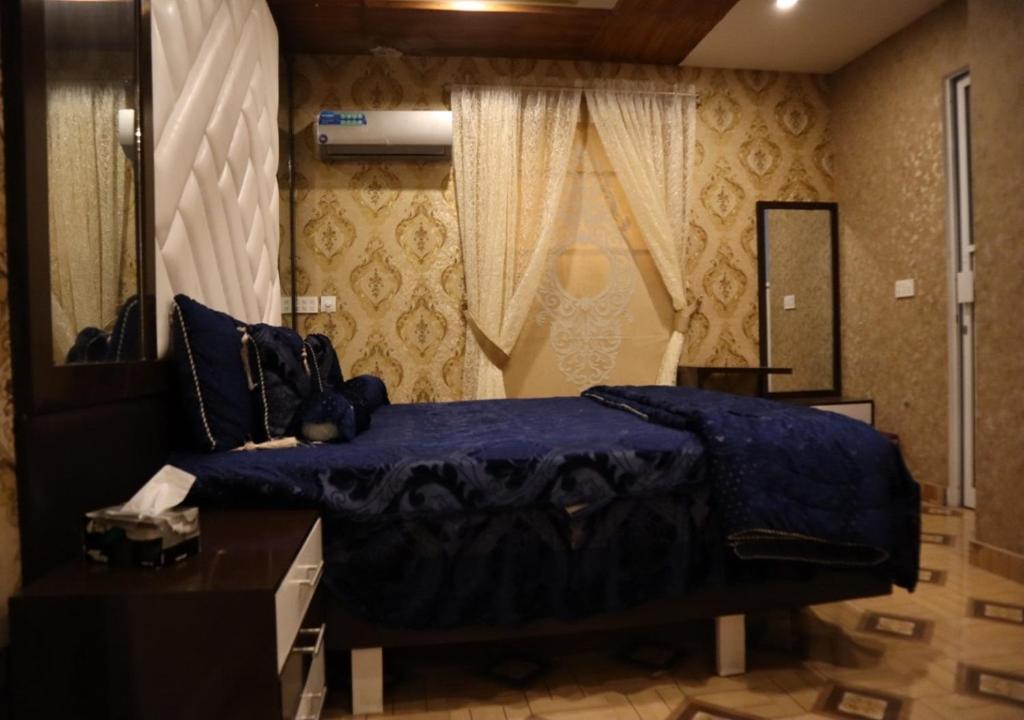 Burj Al Bahria Town Luxury Suites - Two-Bedroom Apartment