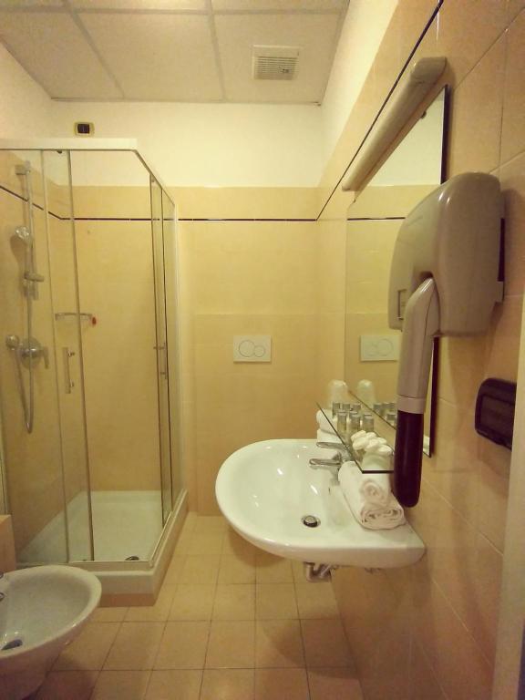 Koupelna v ubytování Hotel Principe Eugenio