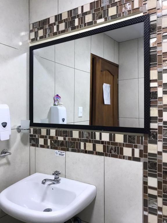 Koupelna v ubytování Hotel Las Palmas