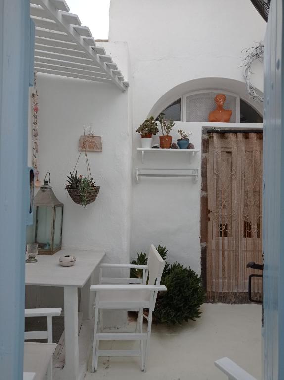 Fotografie z fotogalerie ubytování Casanova's house v destinaci Emporio