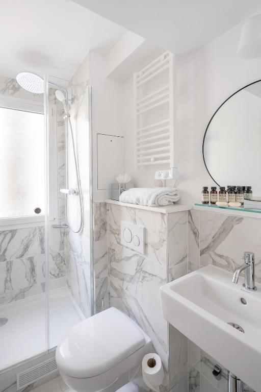 Hôtel 31 - Paris Tour Eiffel - Resim 37