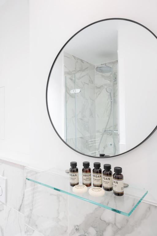 Hôtel 31 - Paris Tour Eiffel - Resim 38