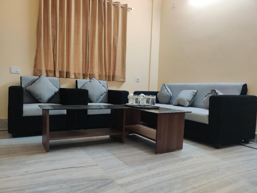 Posezení v ubytování Sanjiva Suites