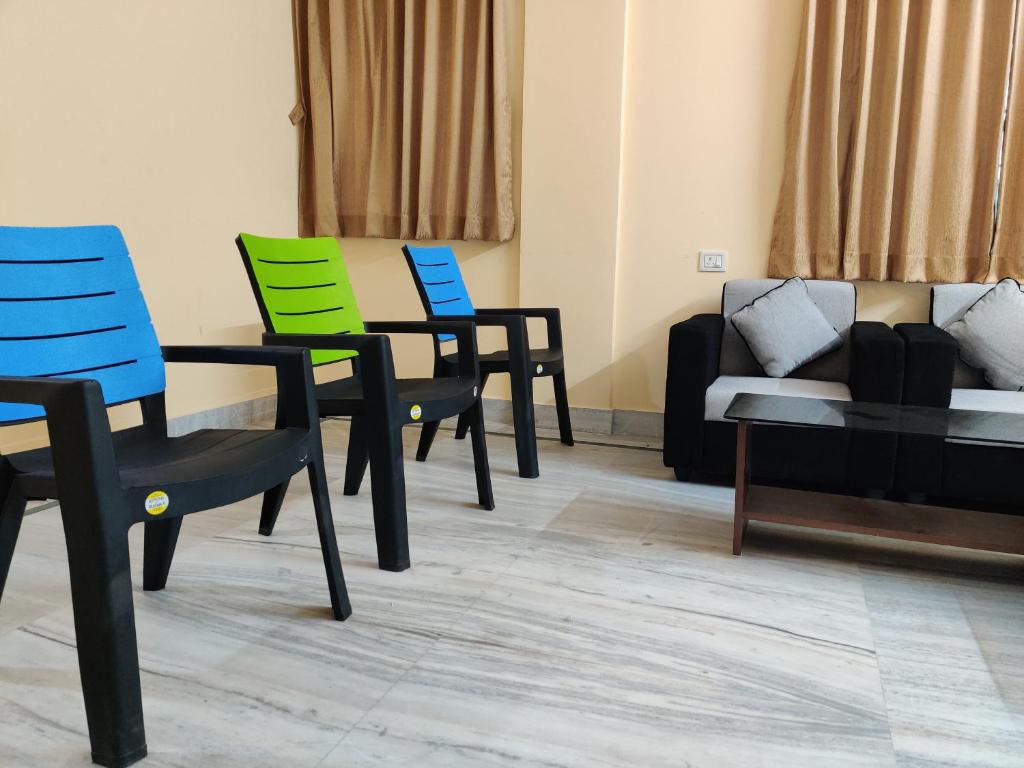 Posezení v ubytování Sanjiva Suites