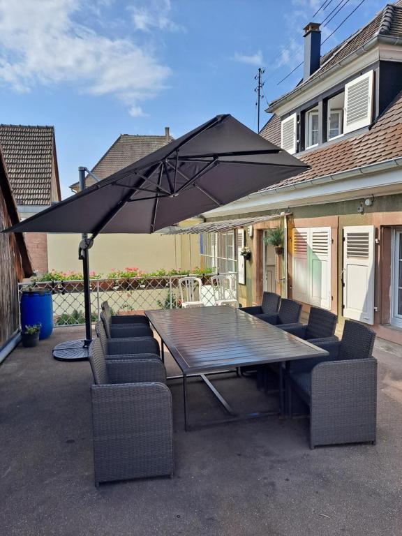 Patio nebo venkovní prostory v ubytování Gîte Faubourg des Pierres