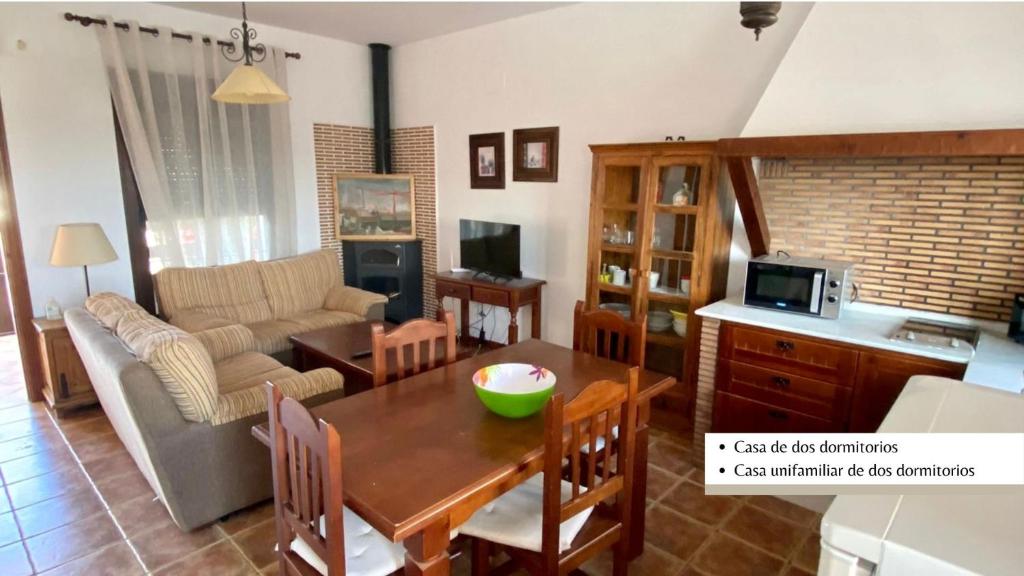 TV a/nebo společenská místnost v ubytování Arco Casas Adosadas
