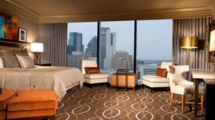 Omni Dallas Hotel - 