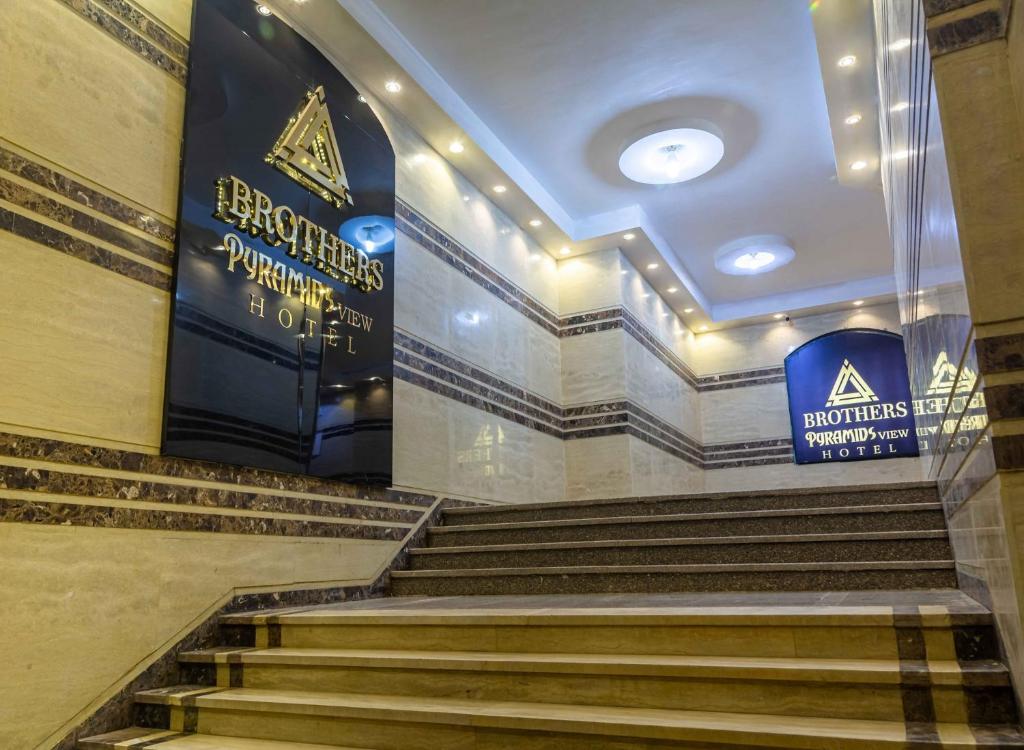 Certifikát, hodnocení, plakát nebo jiný dokument vystavený v ubytování Brothers Pyramids View