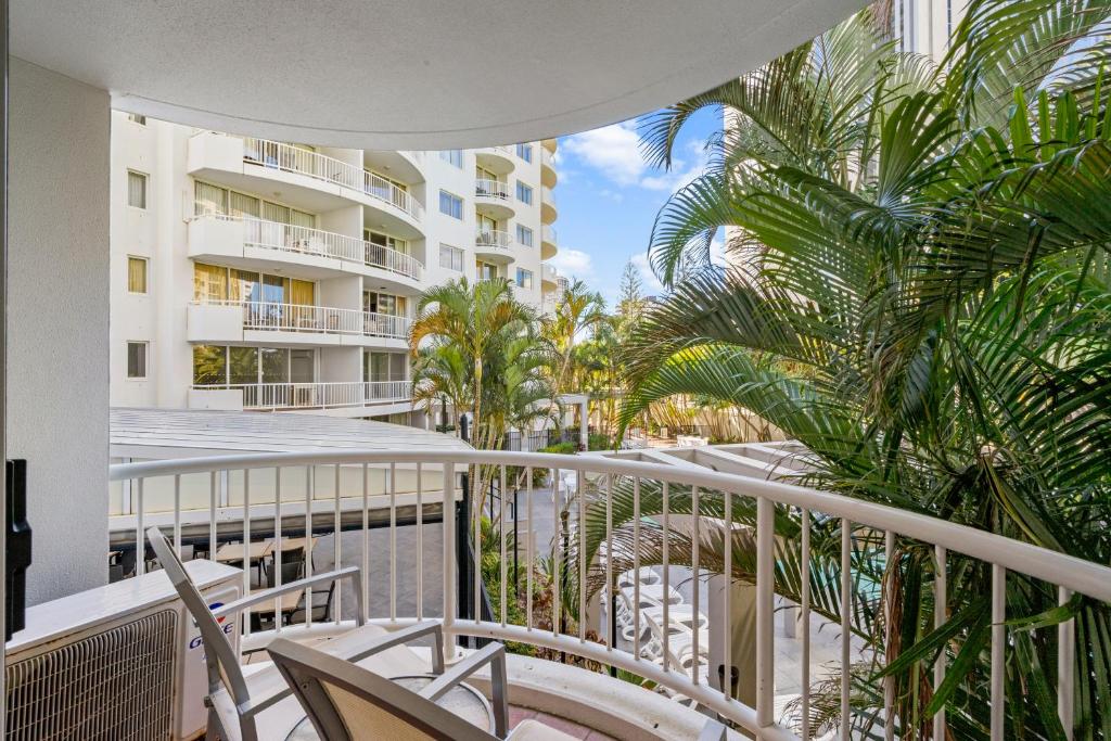 Sovereign on the Gold Coast - Resim 30