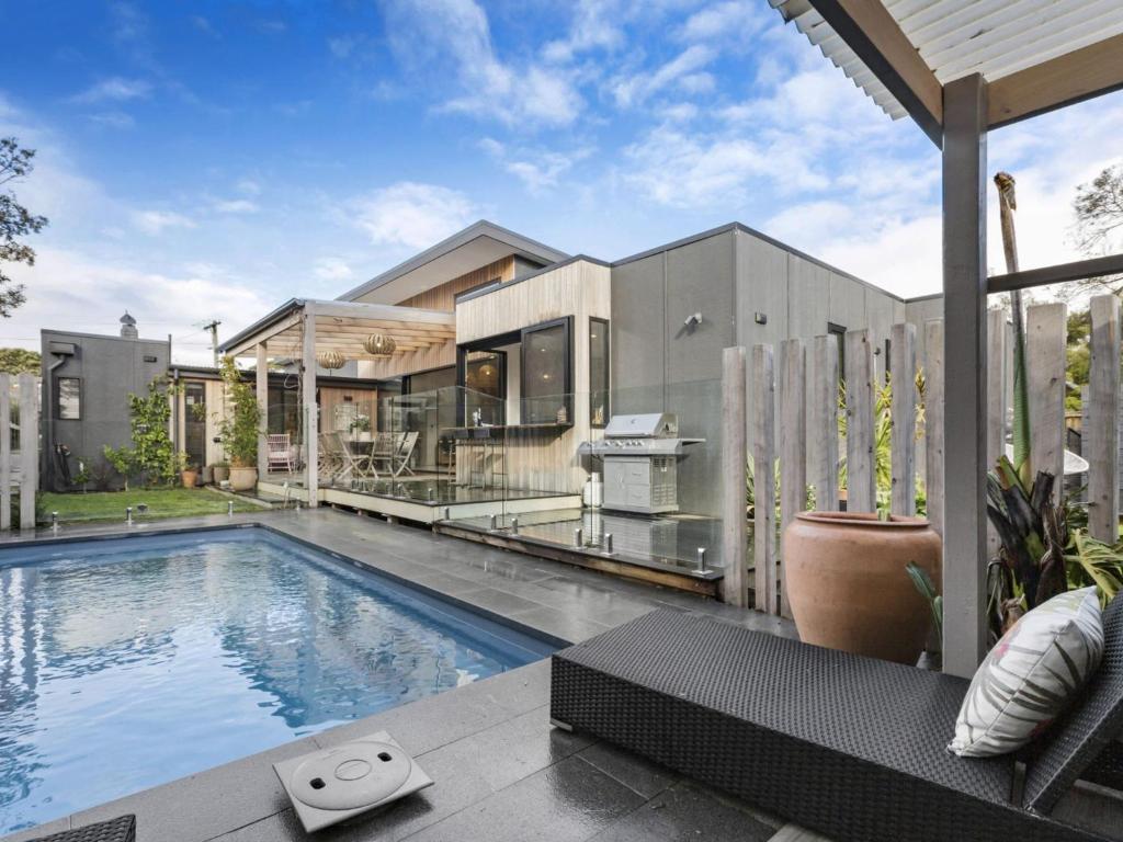 Holiday homes & houses for rent in Balnarring Beach