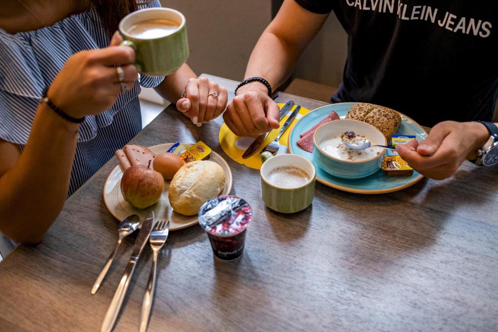 a&o München Hauptbahnhof - Resim 17