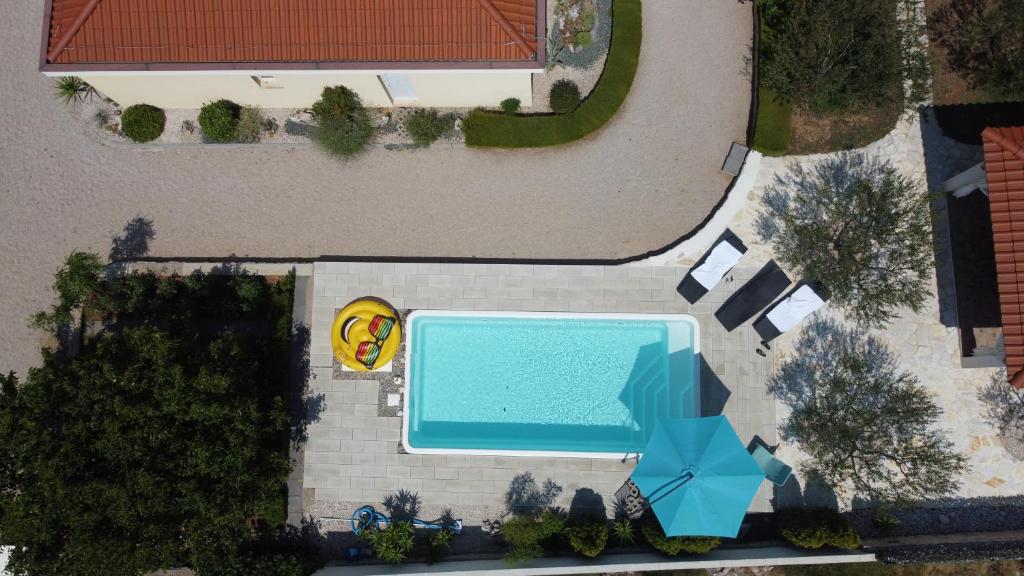 Bazén v ubytování Resort Apartment Petrović nebo v jeho okolí
