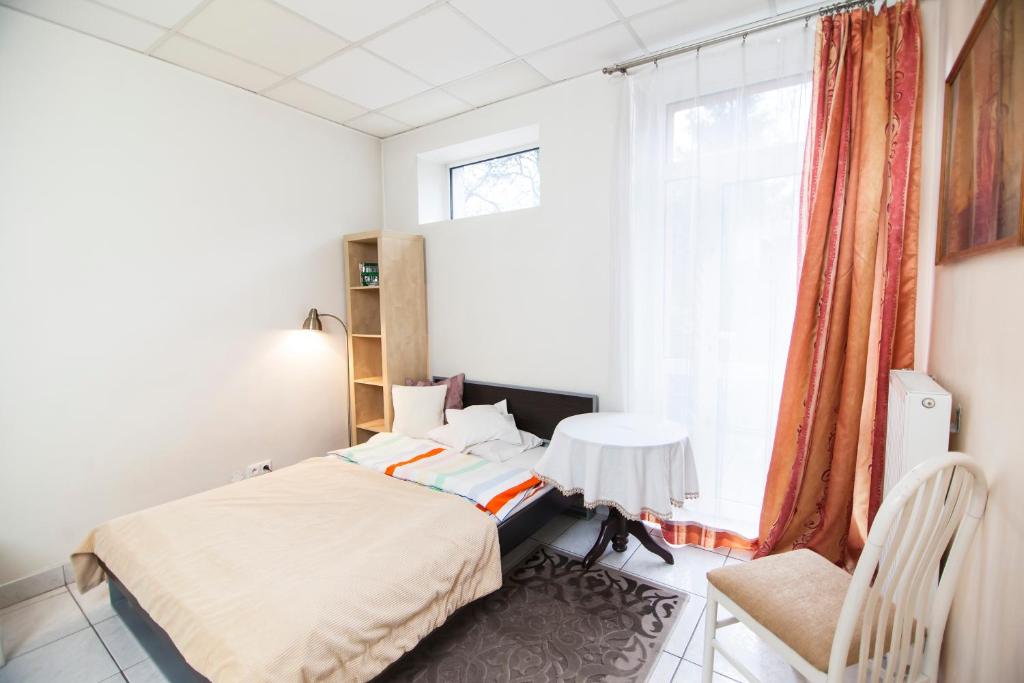 Akacja Pokoje Gościnne - 1