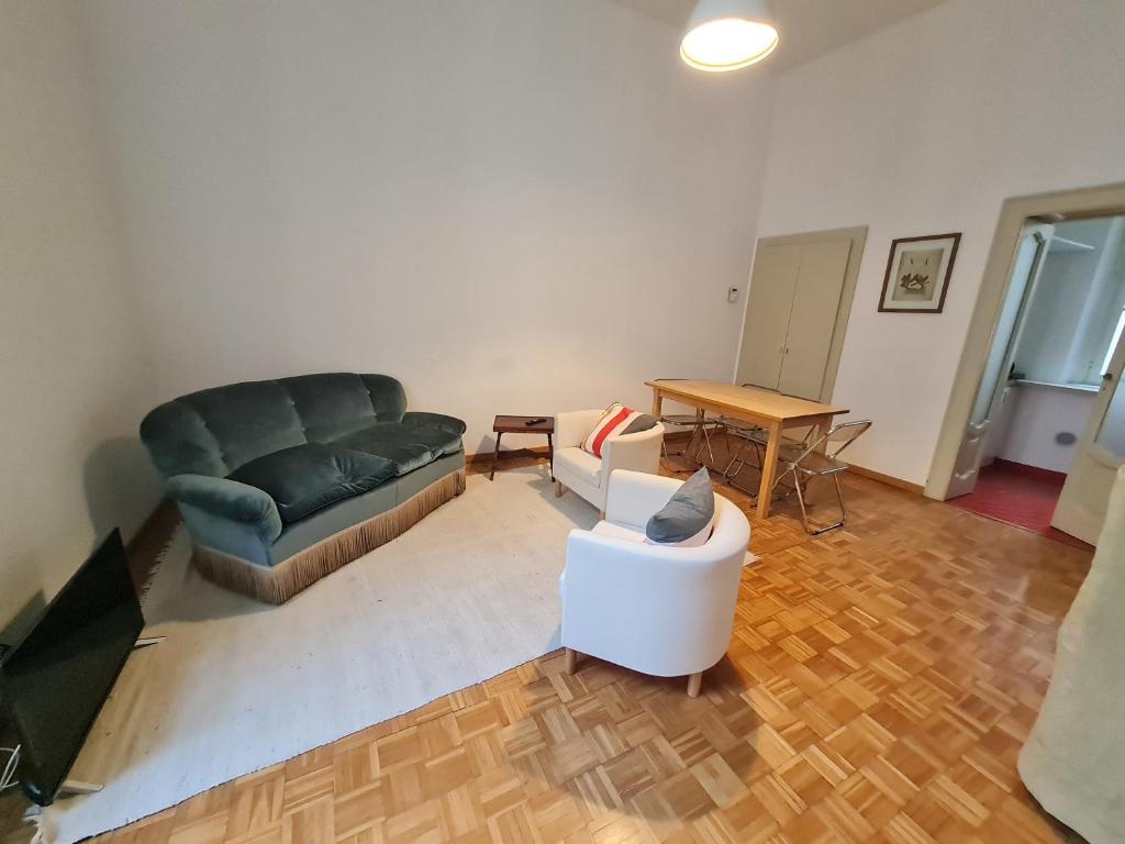 Zdjęcie z galerii obiektu Duomo - Amedei Cozy Apartment w Mediolanie