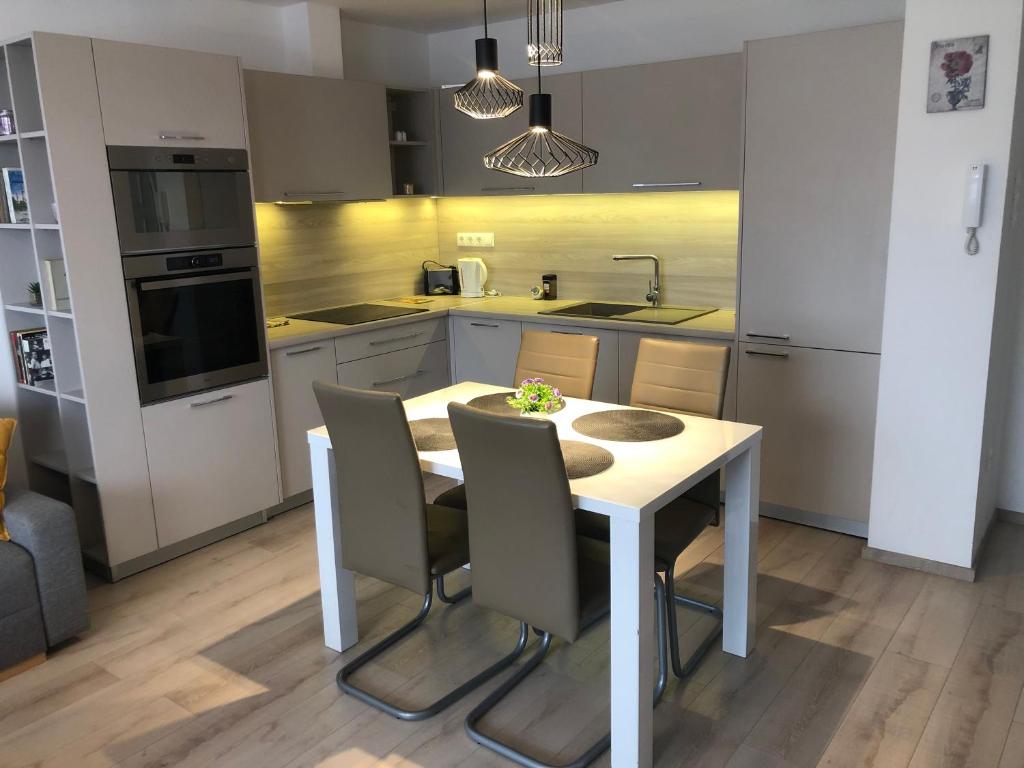 Diamond Apartman - 