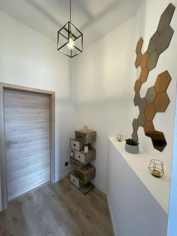 Patenier Hidden Garden 1bdr with garden - One-Bedroom Apartment