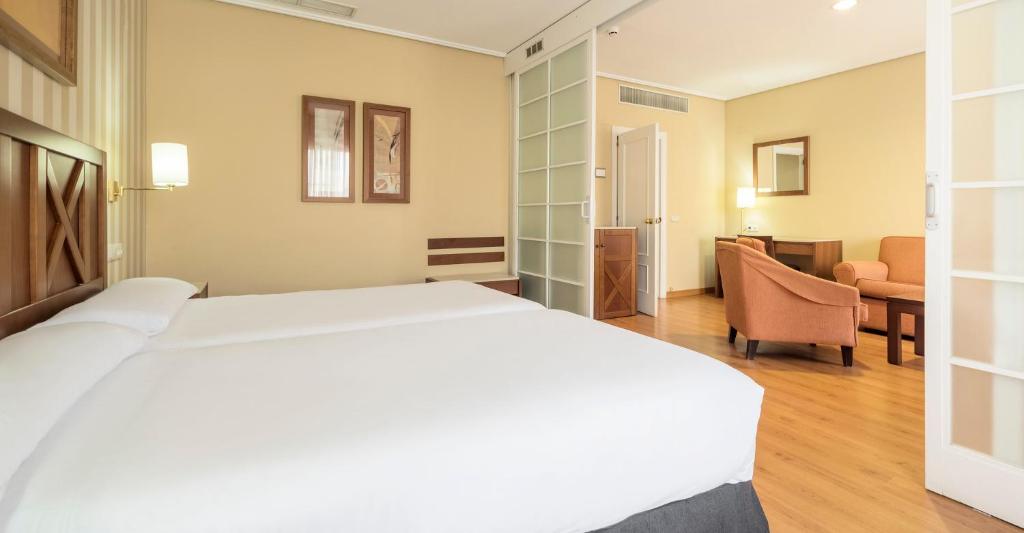 Ilunion Alcora Sevilla, San Juan de Aznalfarache – Updated ...