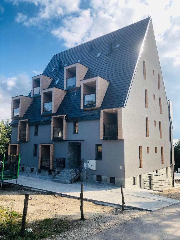 Budova, kde se apartmán nachází