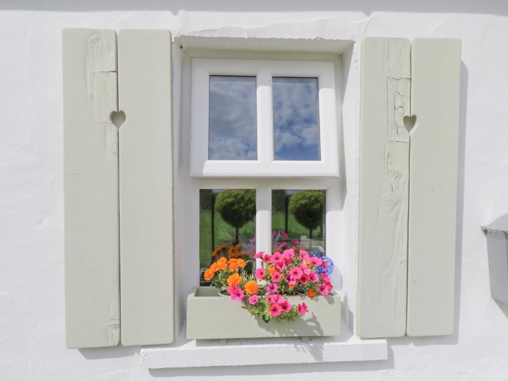 Fotografie z fotogalerie ubytování Lakeside Cottage v destinaci Boyle