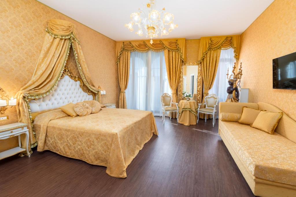 La Veneziana Boutique Rooms - 10