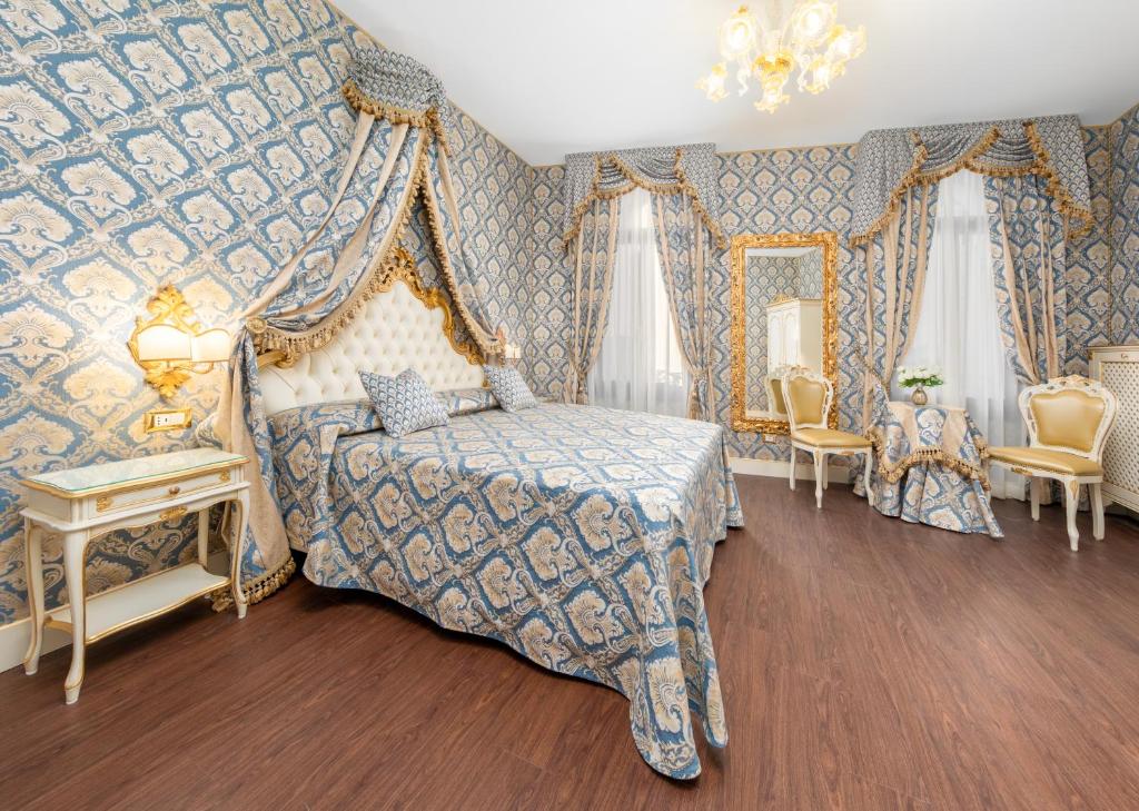 La Veneziana Boutique Rooms - 1