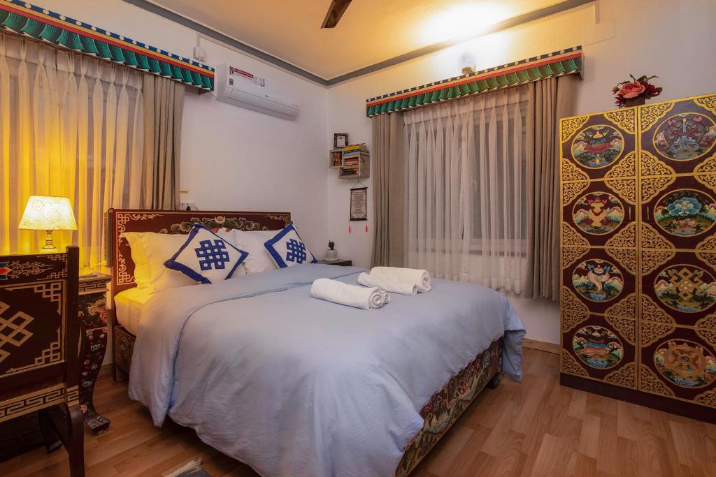 Experience Tibetan Rooms - Double Double Double Room