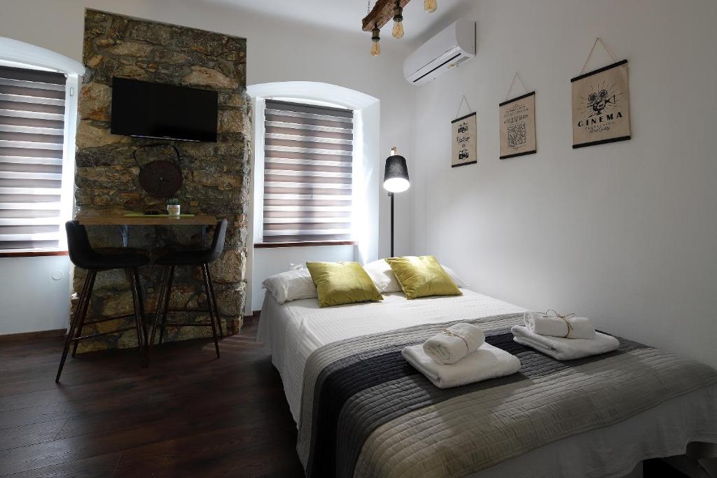 Posteľ alebo postele v izbe v ubytovaní Luxury Apartments Sail 1, 2 & 3