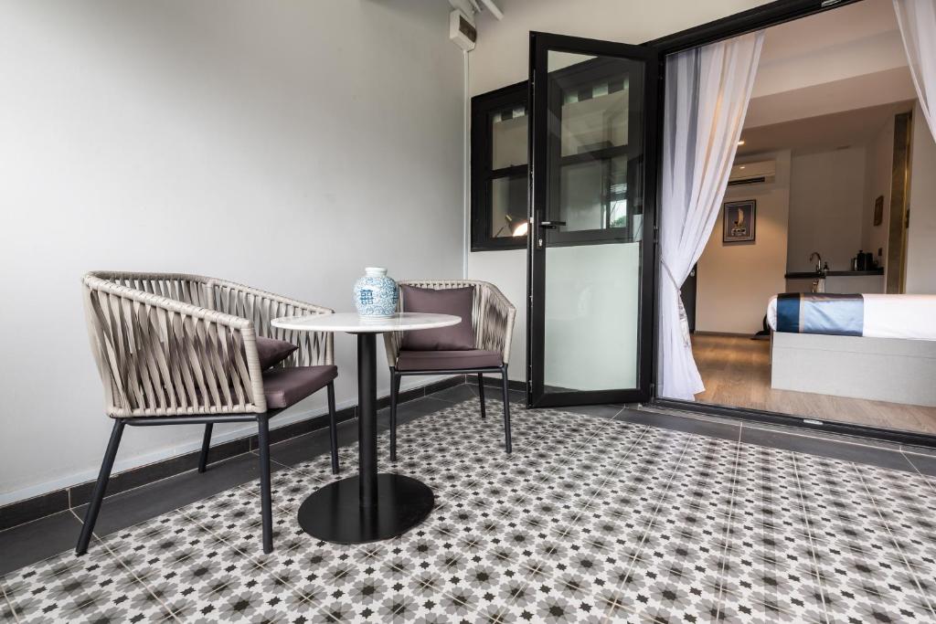 Heritage Collection on Boat Quay - Quayside Wing - Mobile App Check-In photo