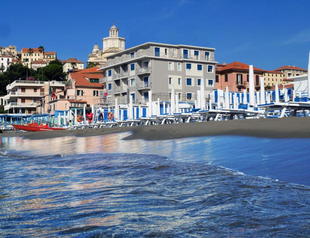 Galeriebild der Unterkunft Hotel Croce Di Malta in Imperia