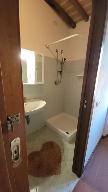 Locanda Francescana - Family Room With Shared Bathroom