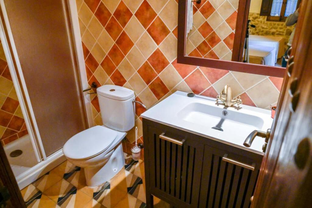 A bathroom at Un espacio único, 'La Casona del Señor' con bodega