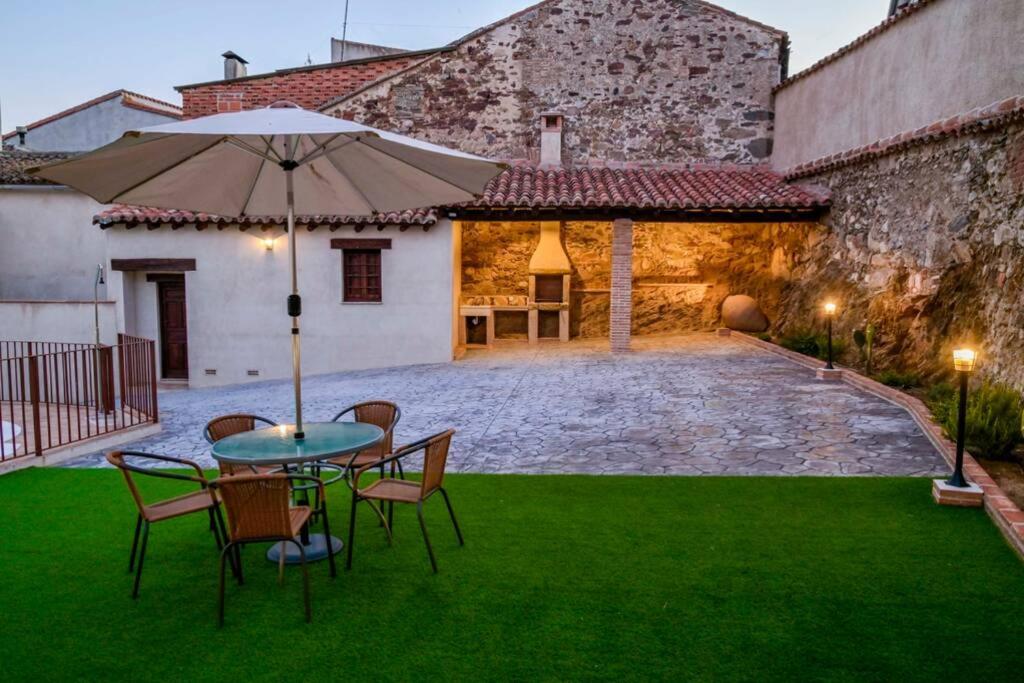 Patio nebo venkovní prostory v ubytování A - Apartamento elegante con piscina compartida