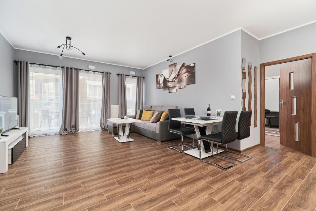 Część wypoczynkowa w obiekcie Apartments Wrocław Jana Pawła II with FREE PARKING Wrocław by Noclegi Renters