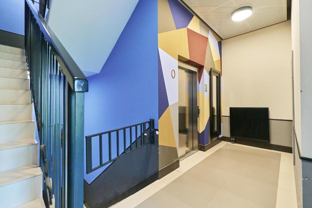 Zdjęcie z galerii obiektu Apartments Wrocław Jana Pawła II with FREE PARKING Wrocław by Noclegi Renters we Wrocławiu