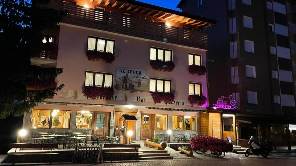 Budova, v ktorej sa hotel nachádza