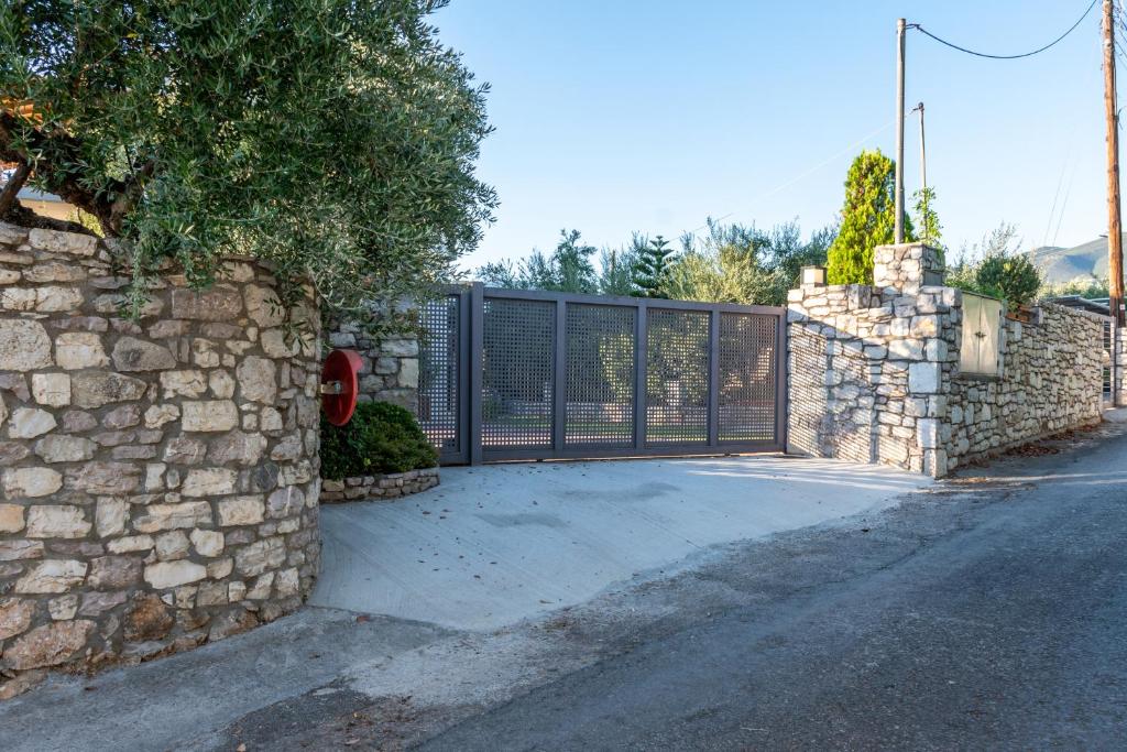 Fotografie z fotogalerie ubytování kostas house v destinaci Faraí