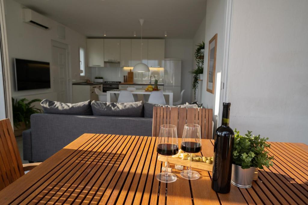 Kuchyň nebo kuchyňský kout v ubytování Apartmani Bilonic Rogoznica
