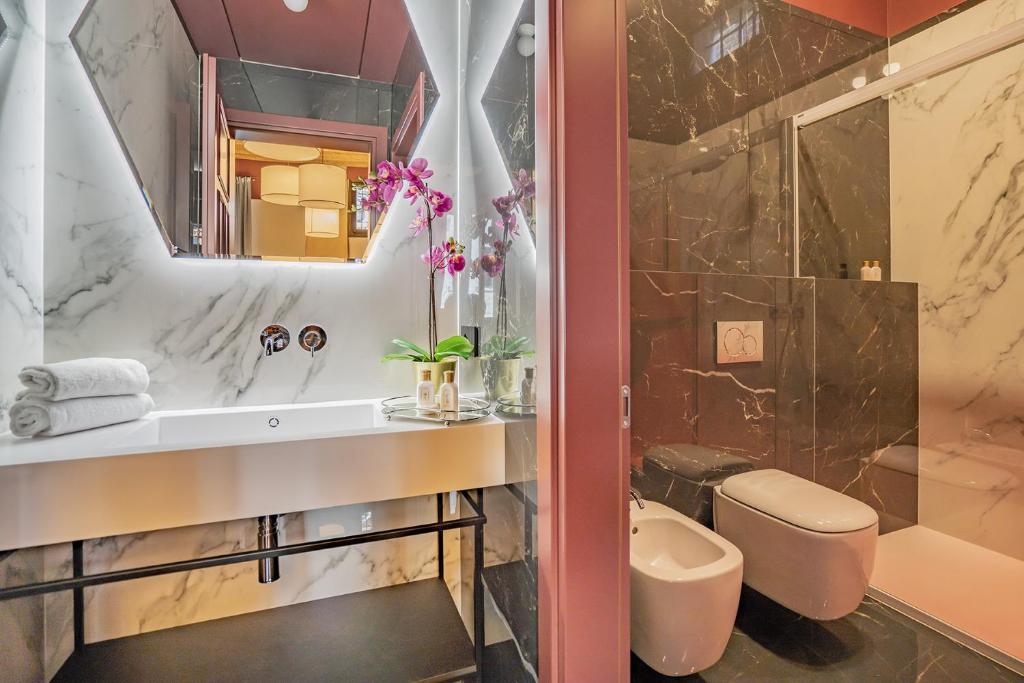 Kúpeľňa v ubytovaní Corte Rubbi 6 Deluxe Studio Apartment