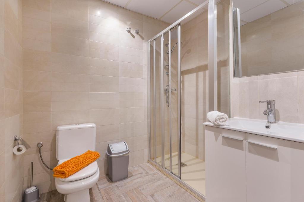 Koupelna v ubytování VILLA FINA (piscina/wifi/barbacoa/parking)